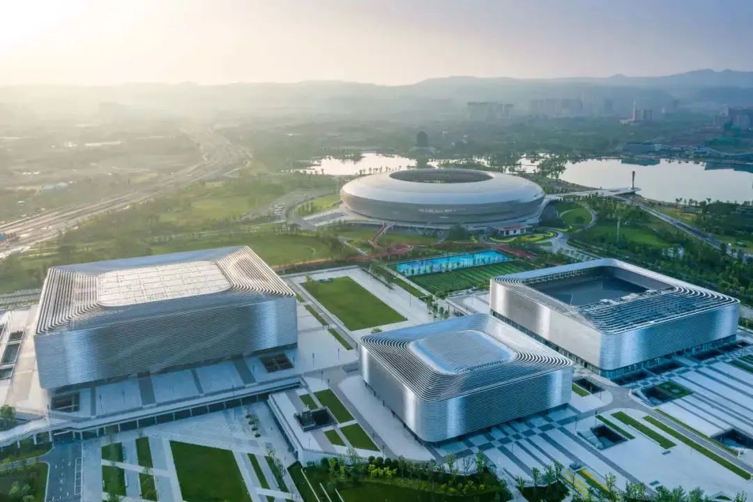 东安湖体育公园(东安湖体育公园多功能体育馆是露天的吗)