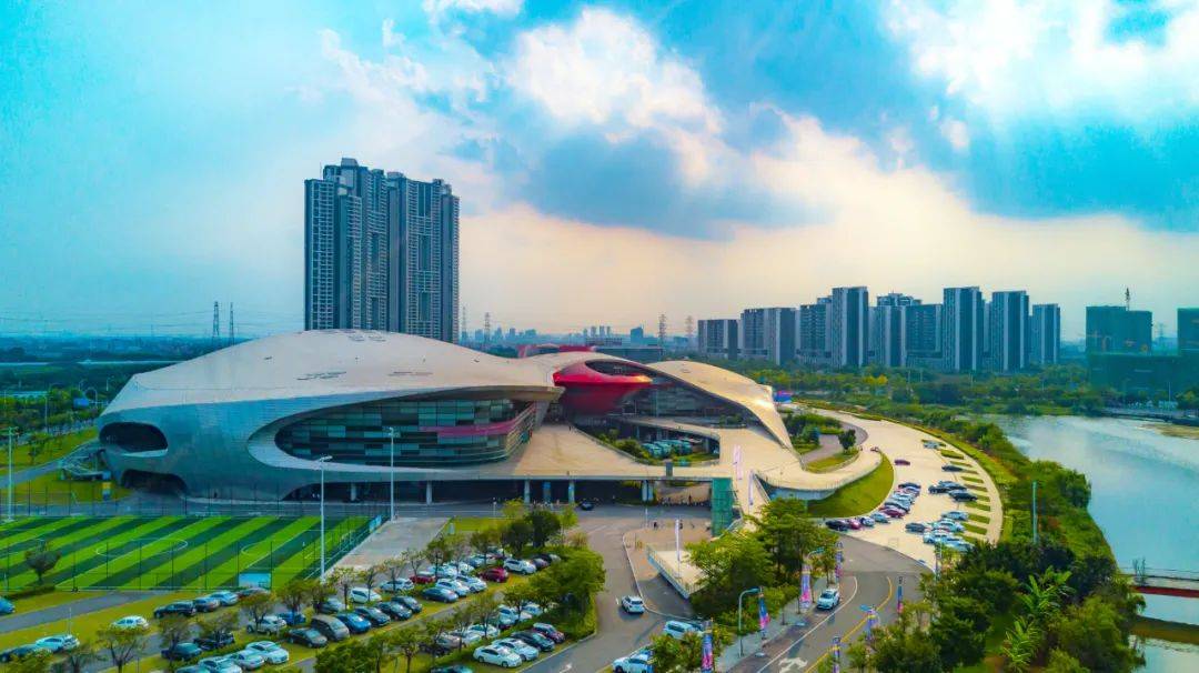 广州亚运城综合体育馆(广州亚运城综合体育馆到白云机场多远)