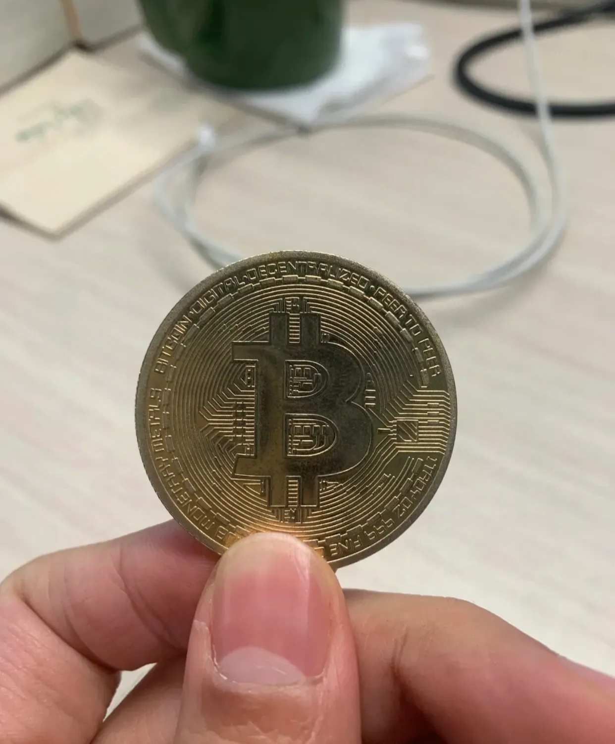 一比特币(一比特币价格是多少钱?)